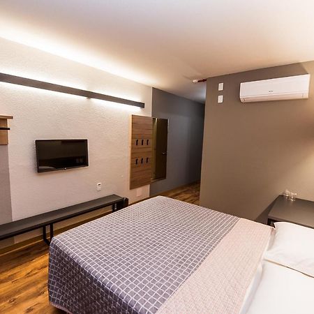 Hotel 10 Balsas ภายนอก รูปภาพ