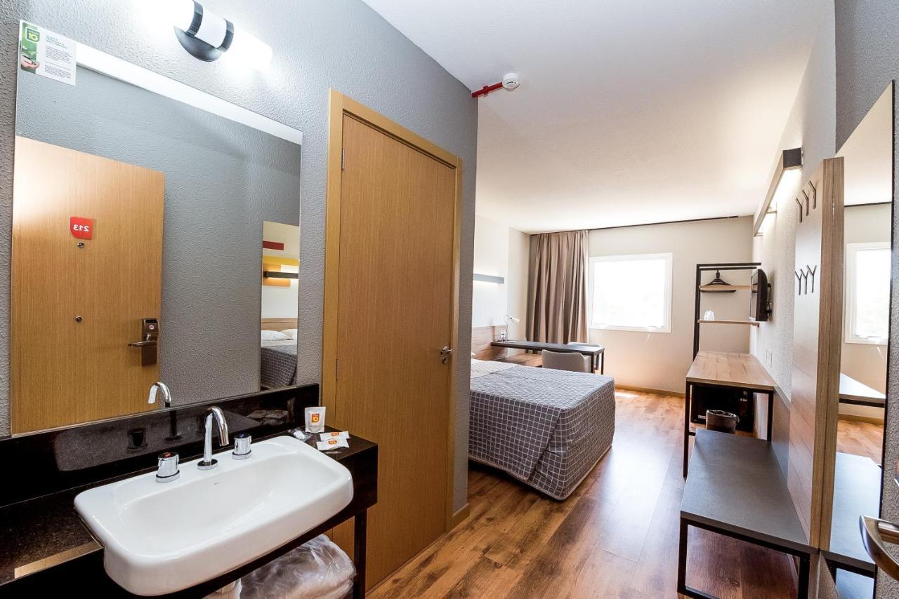 Hotel 10 Balsas ภายนอก รูปภาพ